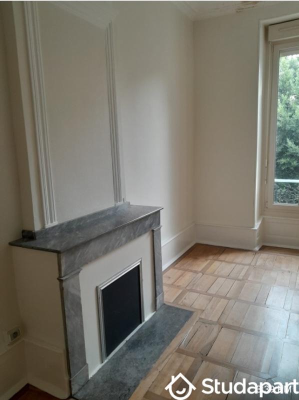 Chambre - 15 m² - 1 pièce