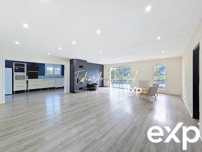 Maison - 161 m² - 6 pièces