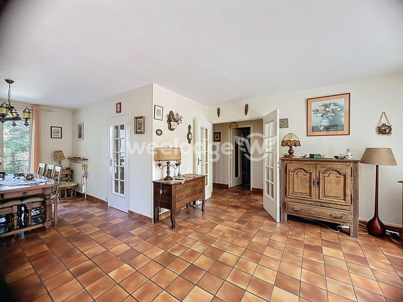 Maison traditionnelle - 118 m² - 7 pièces