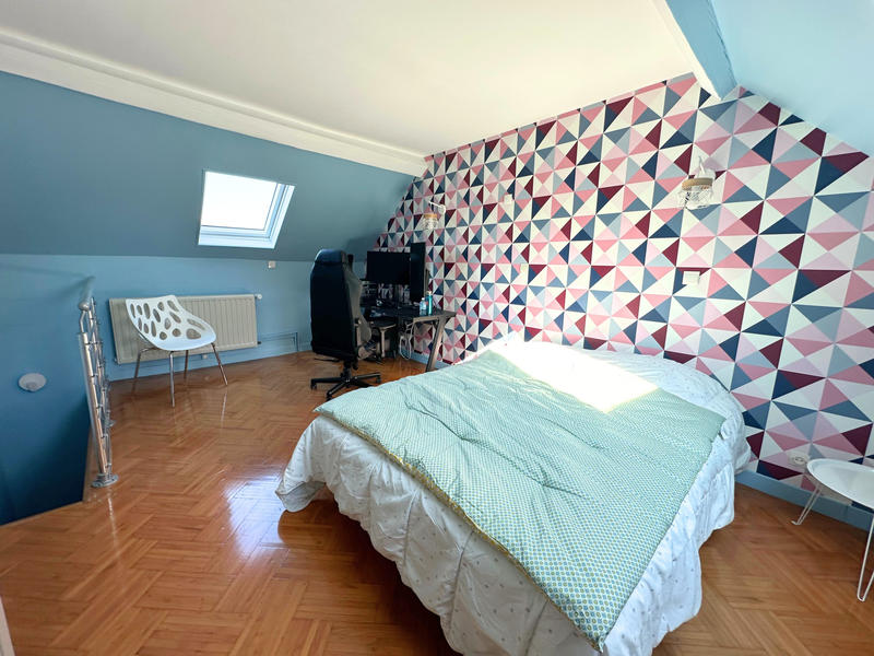 Maison - 105 m² - 4 pièces