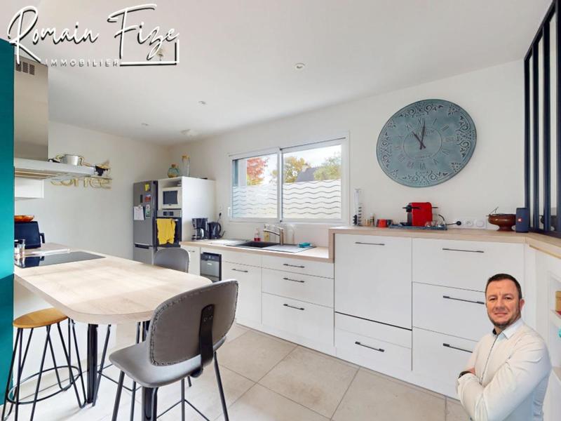 Pavillon - 111 m² - 4 pièces