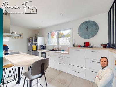 Pavillon - 111 m² - 4 pièces