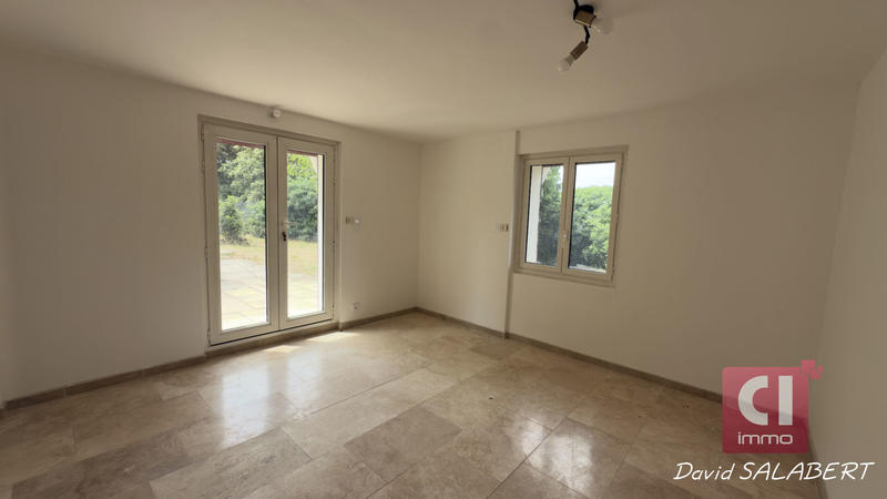 Maison - 160 m² - 5 pièces