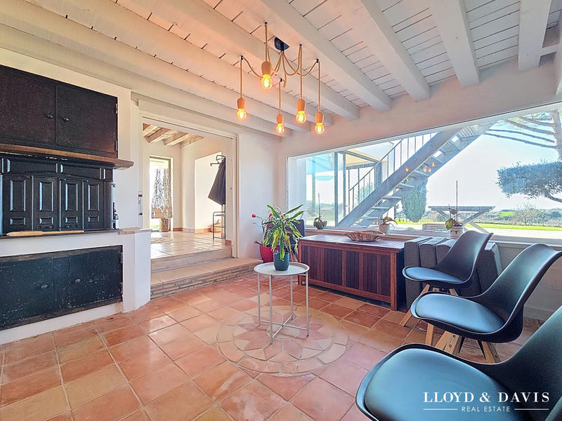 Villa - 280 m² - 9 pièces