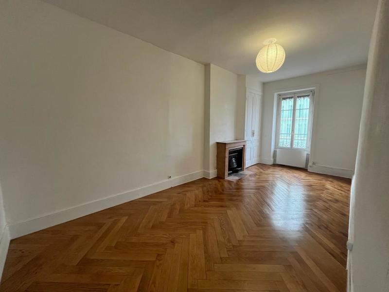 Appartement - 57 m² - 2 pièces