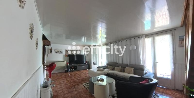 Maison - 120 m² - 5 pièces