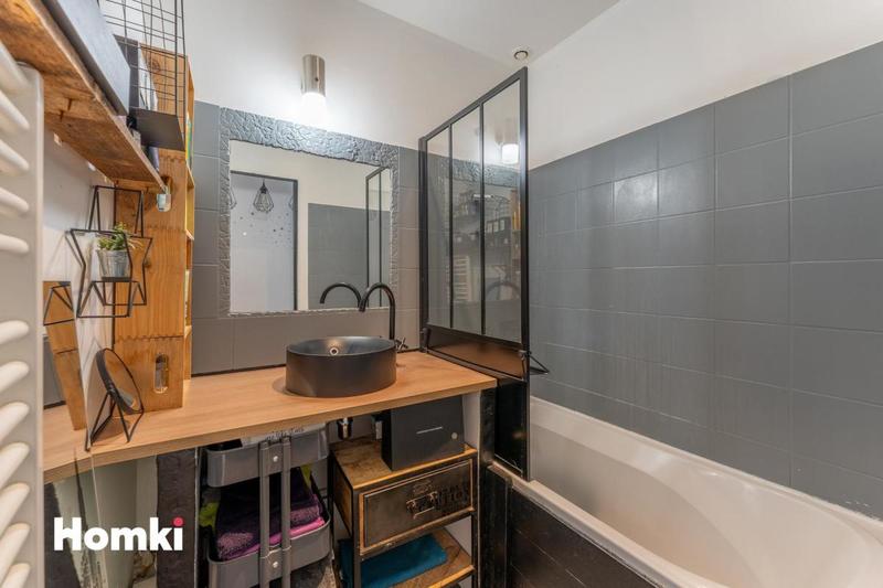 Appartement - 132 m² - 6 pièces