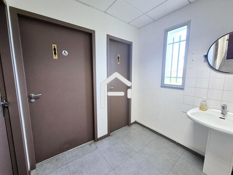 Fonds de commerce - 450 m²