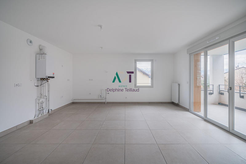 Appartement - 84 m² - 4 pièces