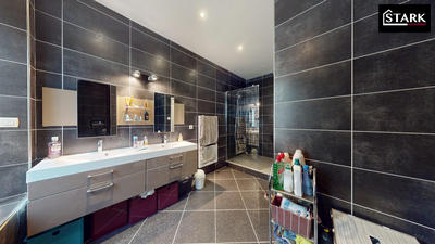 Appartement - 108 m² - 3 pièces