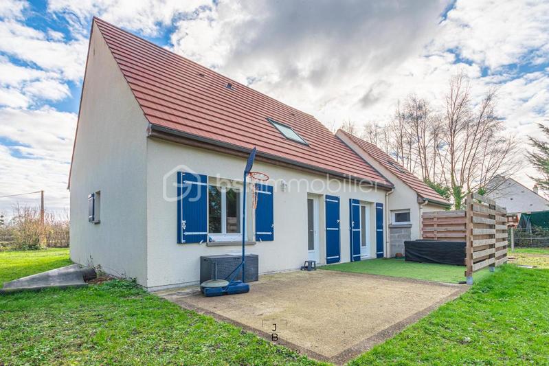 Maison - 135 m² - 6 pièces