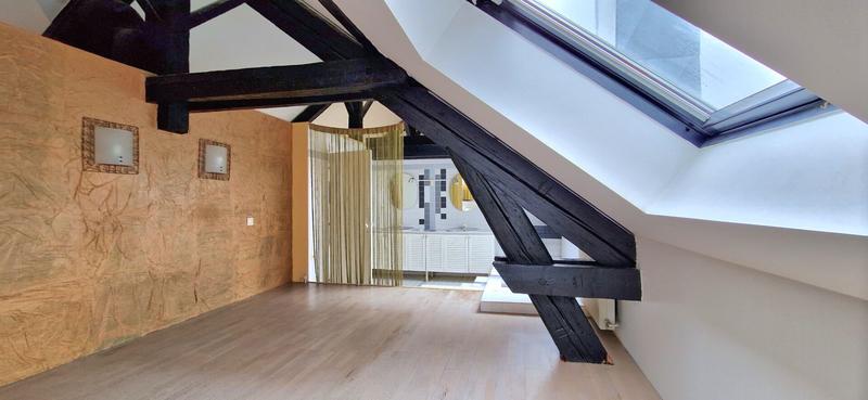 Appartement - 122 m² - 5 pièces