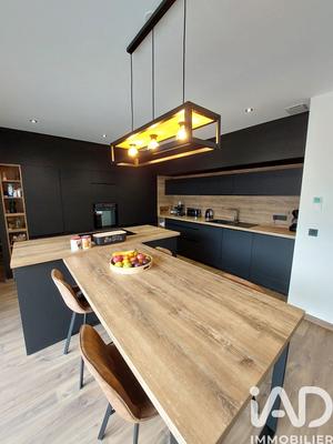 Maison - 153 m² - 5 pièces