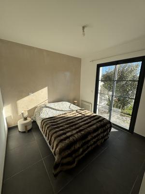 Maison - 85 m² - 5 pièces