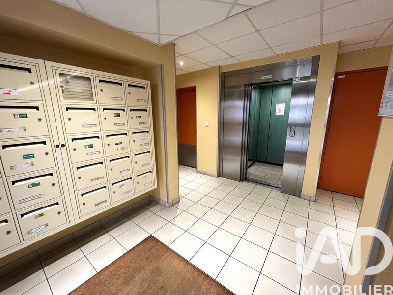 Appartement - 80 m² - 3 pièces