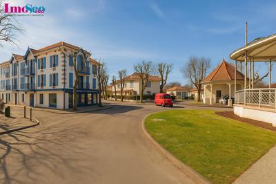 Local d'activité / Entrepôt - 106 m²