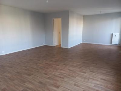 Appartement - 101 m² - 5 pièces
