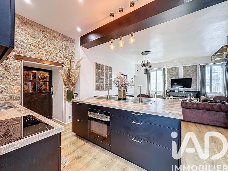 Appartement - 150 m² - 4 pièces