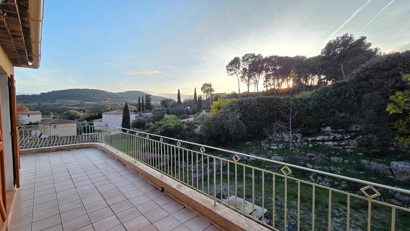 Villa - 134 m² - 4 pièces