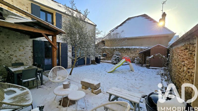 Maison de village - 80 m² - 4 pièces