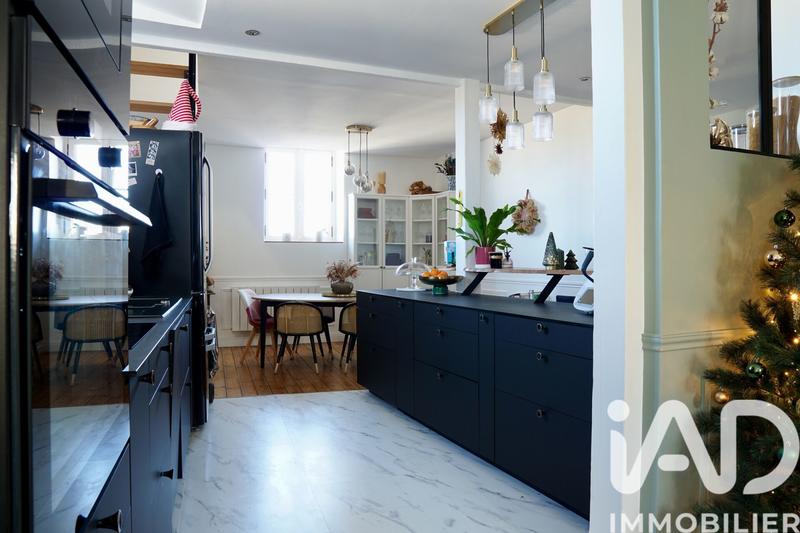 Duplex - 122 m² - 4 pièces