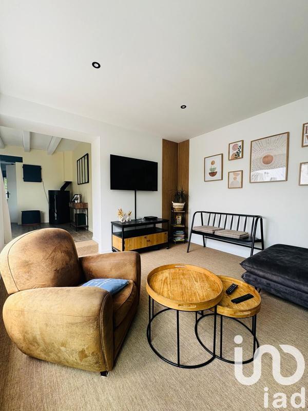 Maison - 99 m² - 5 pièces