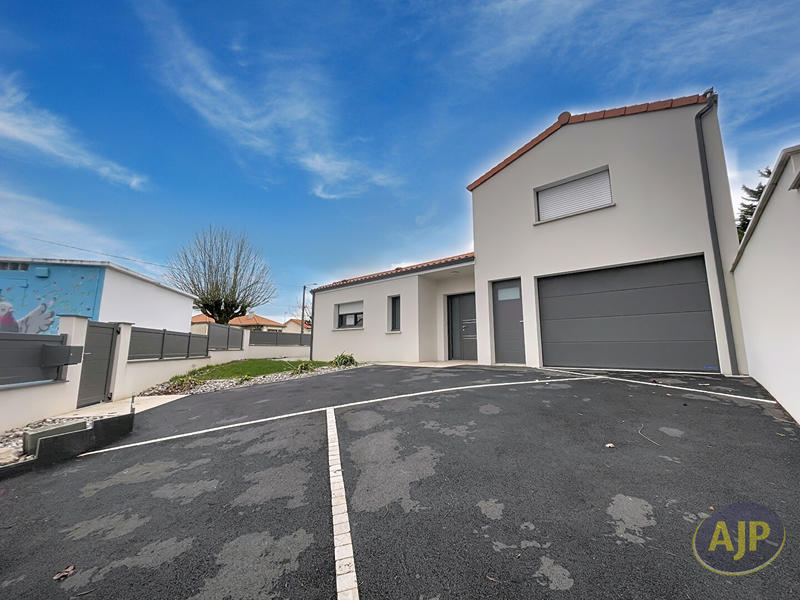 Maison - 131 m² - 5 pièces