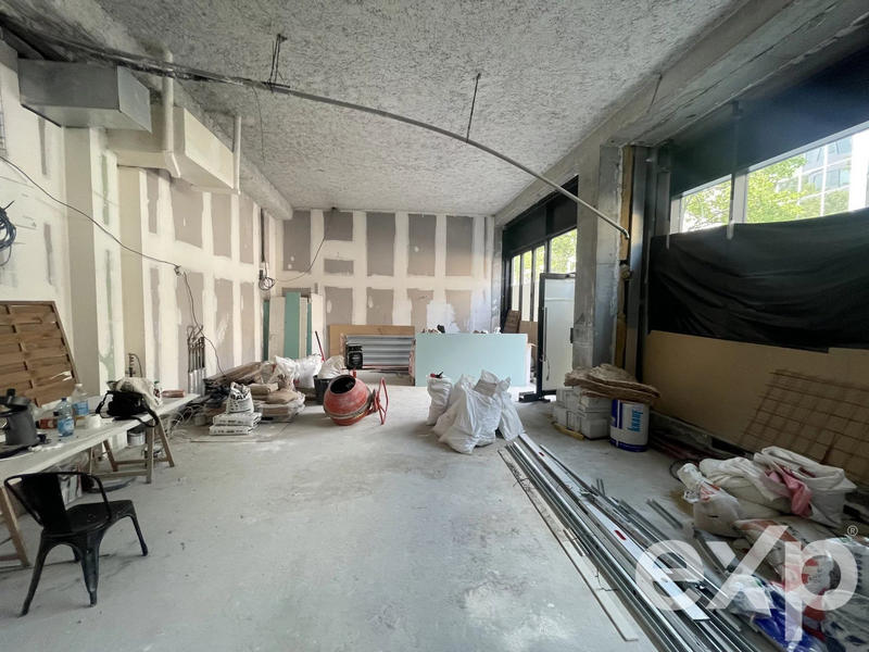 Fonds de commerce - Local commercial - 80 m²