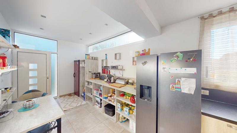 Maison - 273 m² - 7 pièces