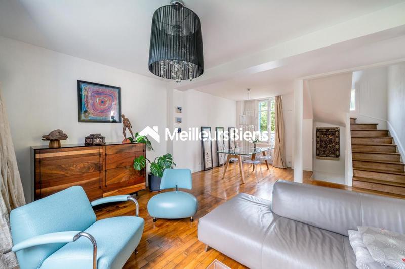 Maison - 148 m² - 6 pièces