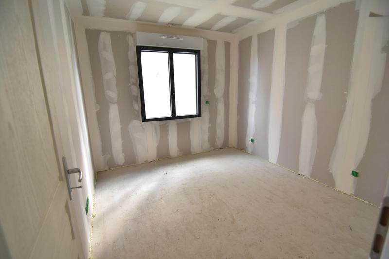 Maison - 92 m² - 4 pièces