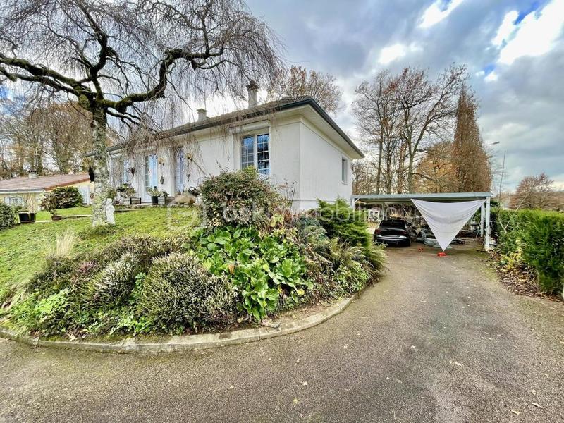 Maison traditionnelle - 87 m² - 5 pièces