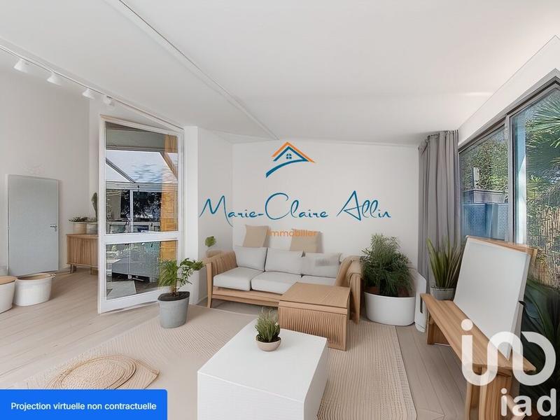 Maison - 104 m² - 4 pièces