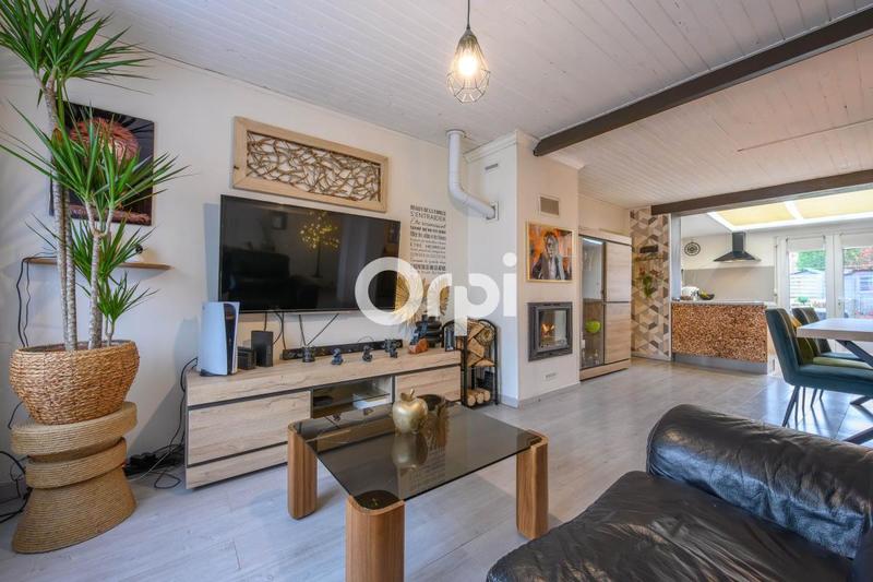 Maison - 85 m² - 4 pièces