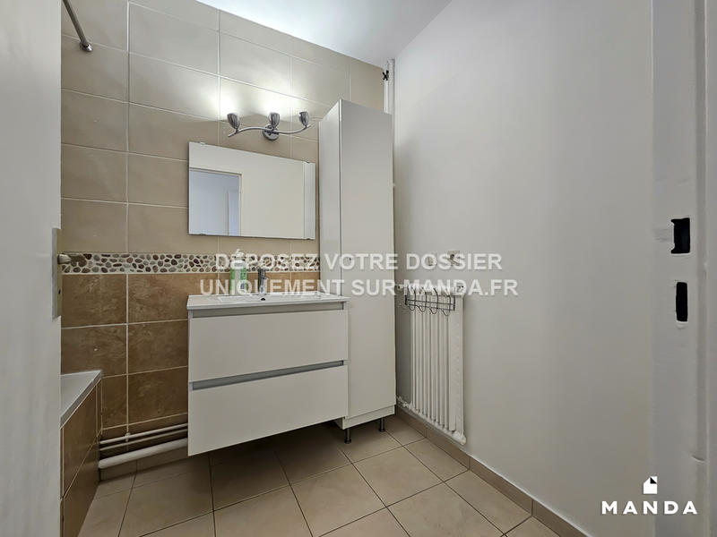 Appartement - 75 m² - 3 pièces