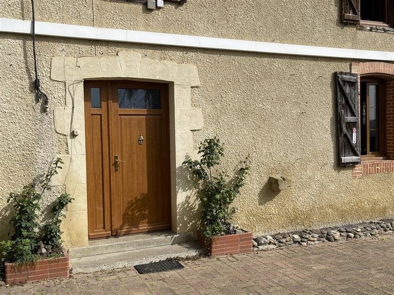 Maison - 205 m² - 7 pièces