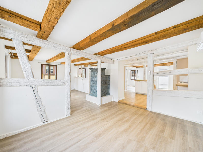 Maison - 143 m² - 8 pièces