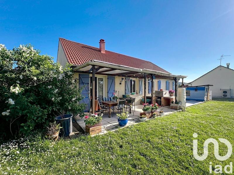 Maison - 100 m² - 6 pièces