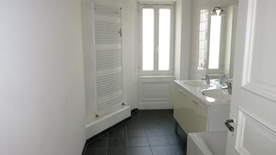 Appartement - 112 m² - 3 pièces