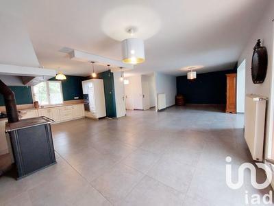 Maison - 180 m² - 6 pièces