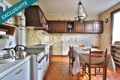 Maison - 89 m² - 5 pièces