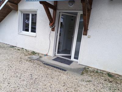 Bureau - 65 m² - 4 pièces