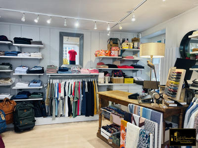 Fonds de commerce - Magasins - 59 m²