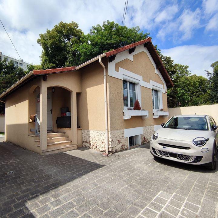 Maison traditionnelle - 100 m² - 4 pièces