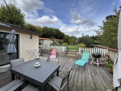 Maison - 145 m² - 6 pièces