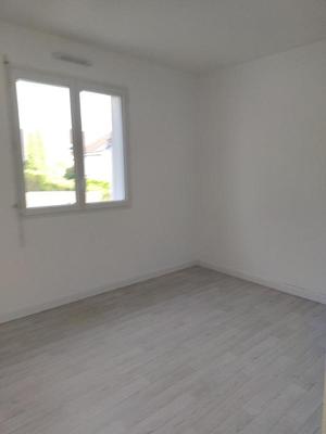Maison - 82 m² - 4 pièces