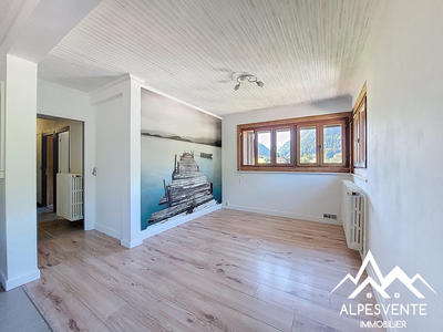 Appartement - 75 m² - 4 pièces