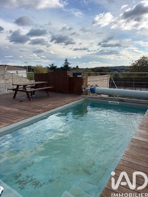 Maison - 88 m² - 4 pièces