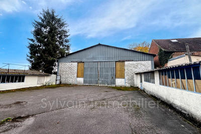Maison - 96 m² - 8 pièces