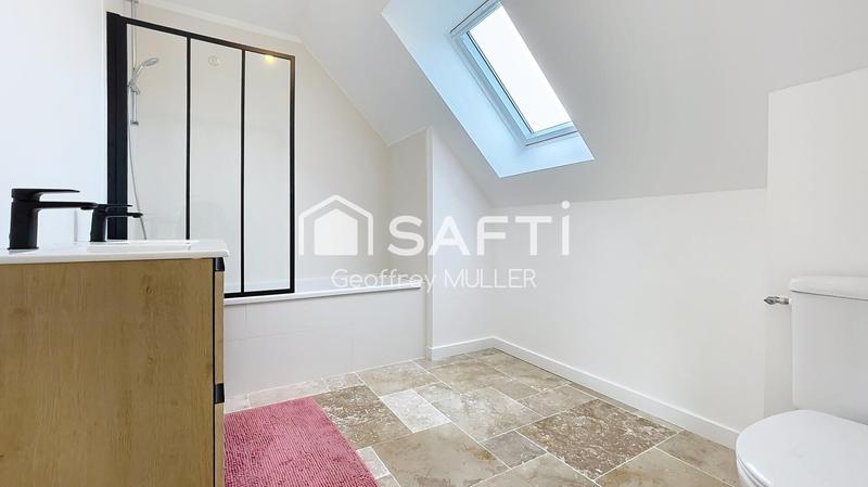 Maison - 90 m² - 5 pièces